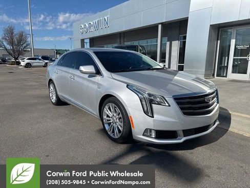 Used 2018 Cadillac XTS Luxury image 1