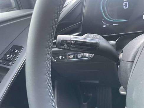 New 2026 Kia Niro EX w/ EX Premium Package FWD image 26