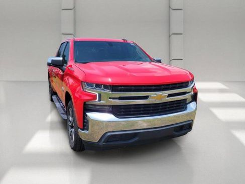 Used 2021 Chevrolet Silverado 1500 LT RWD image 3