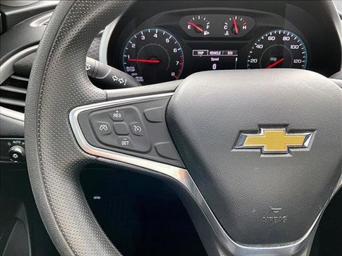 Used 2022 Chevrolet Malibu LT image 20