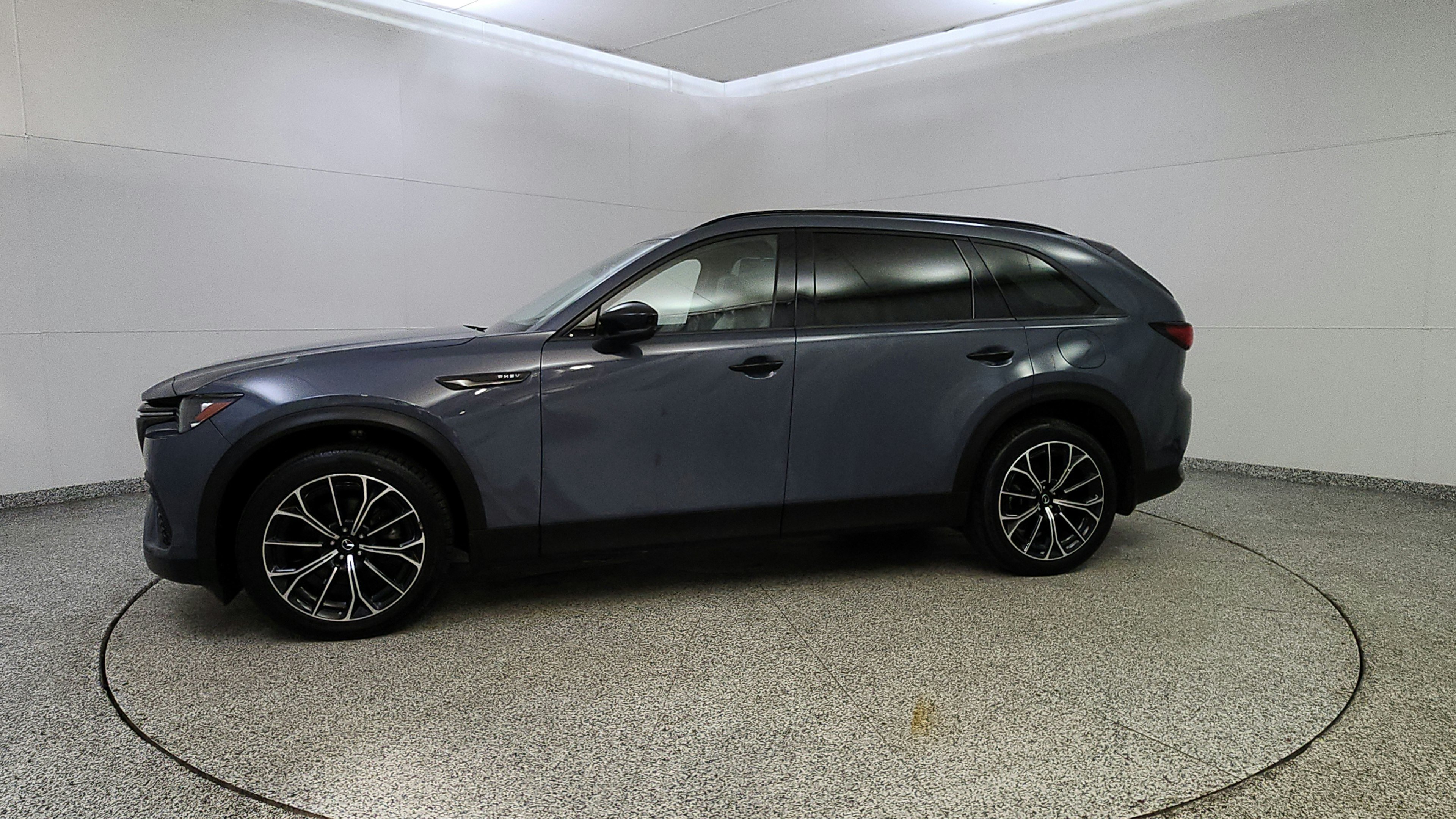 Used 2025 MAZDA CX-70 Plug-In Hybrid w/ Premium Pkg AWD/4WD image 4
