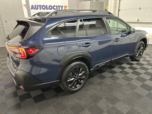 Used 2024 Subaru Outback Onyx Edition AWD/4WD image 11