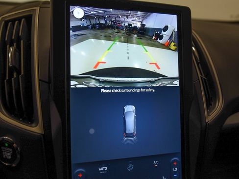 Used 2024 Ford Edge SEL image 20