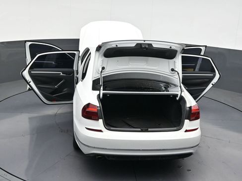 Used 2017 Volkswagen Passat 1.8T R-Line w/ R-Line Lighting Package FWD image 35