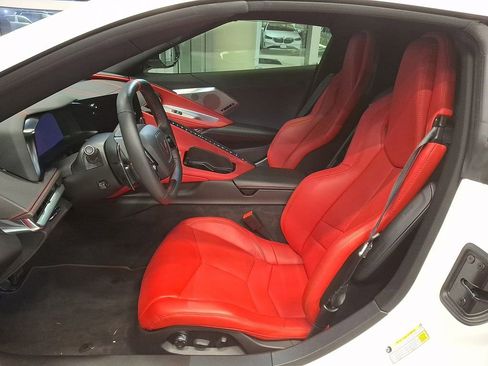 Used 2024 Chevrolet Corvette Stingray Preferred Cpe w/ Z51 Performance Package image 10