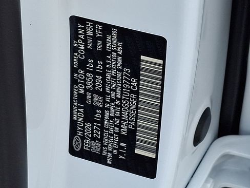 New 2026 Hyundai Elantra Sport FWD image 14