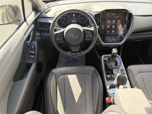 Used 2025 Subaru Crosstrek 2.5i Limited w/ Popular Package #3A image 17