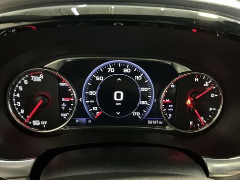 Used 2023 Chevrolet Traverse Premier AWD/4WD image 18