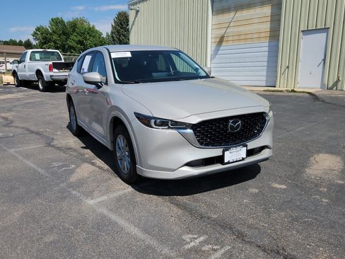 Used 2025 MAZDA CX-5 AWD 2.5 S w/ Select Package image 13