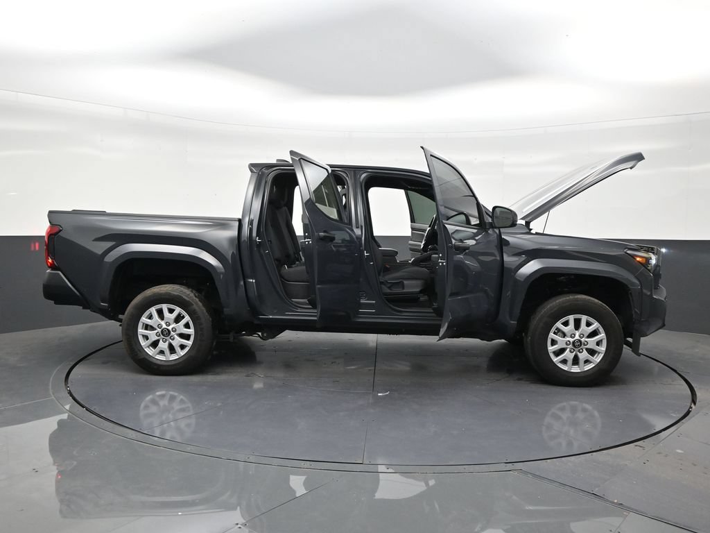 Used 2025 Toyota Tacoma SR RWD image 29
