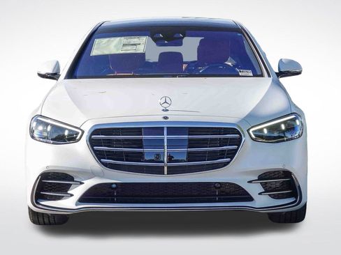 New 2026 Mercedes-Benz S 580 4MATIC Sedan image 2