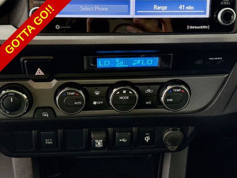 Used 2021 Toyota Tacoma TRD Sport AWD/4WD image 16