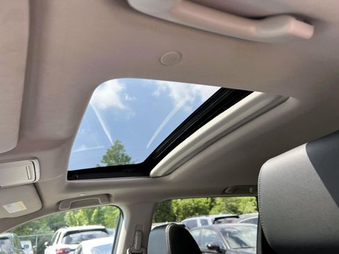 Used 2025 Honda CR-V EX-L image 19