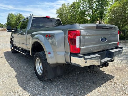 Used 2019 Ford F350 Lariat w/ Lariat Ultimate Package image 18