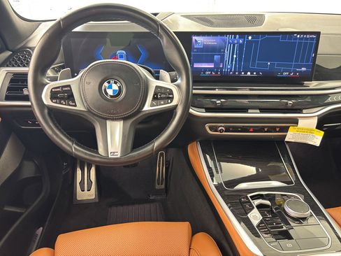 Used 2024 BMW X5 sDrive40i w/ M Sport Package image 30