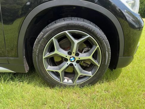 Used 2018 BMW X1 xDrive28i AWD/4WD image 9