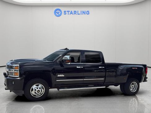 Used 2017 Chevrolet Silverado 3500 High Country w/ Duramax Plus Package AWD/4WD image 2