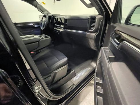 Used 2026 Chevrolet Silverado 1500 RST image 25