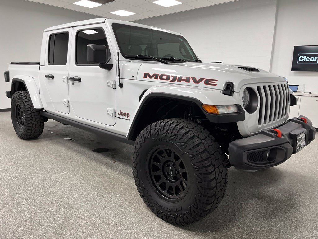 Used 2023 Jeep Gladiator Mojave w/ Cold Weather Group AWD/4WD image 2