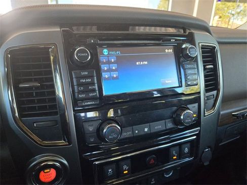 Used 2016 Nissan Titan Platinum Reserve image 13