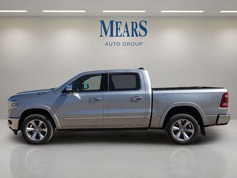 Used 2022 RAM 1500 Limited w/ Trailer Tow Group image 2