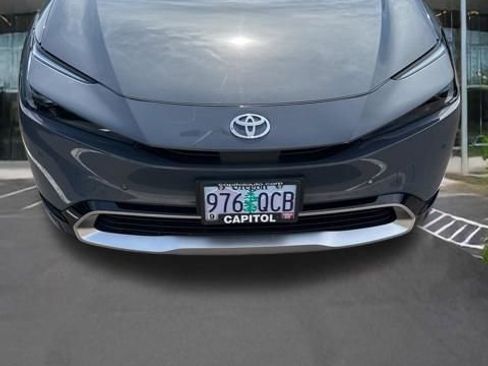 Used 2024 Toyota Prius Prime image 10