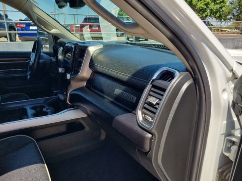 Used 2024 RAM 2500 Laramie AWD/4WD image 44