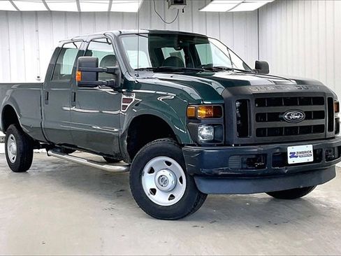 Used 2009 Ford F350 XL image 1
