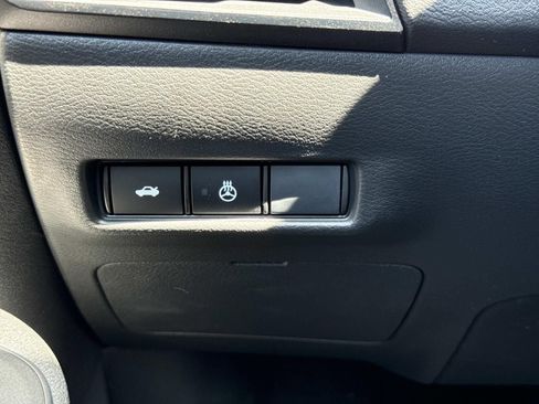New 2026 Nissan Sentra SV w/ SV Convenience Package FWD image 19
