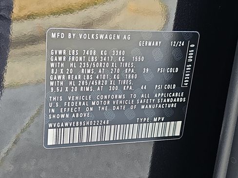 New 2025 Volkswagen ID. Buzz Pro S image 36