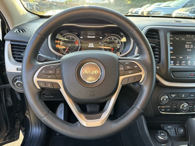Used 2016 Jeep Cherokee Limited AWD/4WD image 25