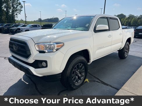 Used 2023 Toyota Tacoma SR5 image 11