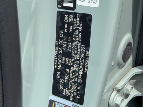 Used 2025 Kia K4 GT-Line FWD image 31