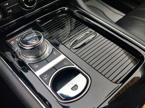 Used 2016 Jaguar XJ AWD/4WD image 31