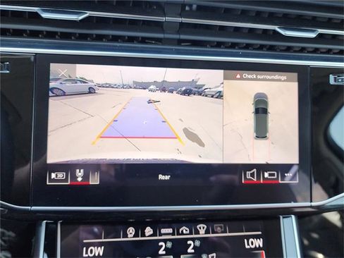 Certified 2022 Audi Q7 3.0T Prestige image 16