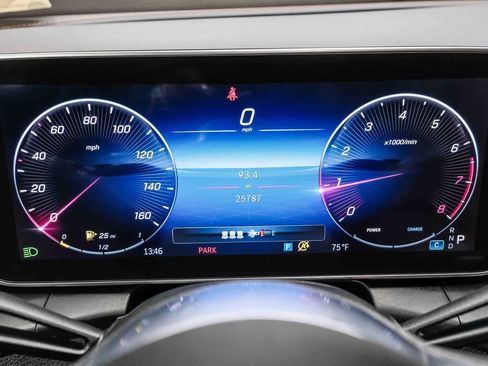 Certified 2023 Mercedes-Benz GLC 300 4MATIC image 29