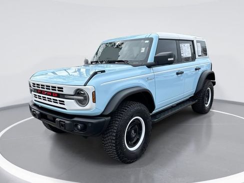 Used 2024 Ford Bronco Heritage Edition image 1