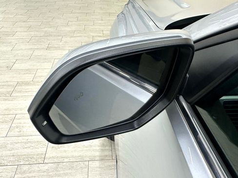 Used 2019 Volkswagen Atlas SE image 15