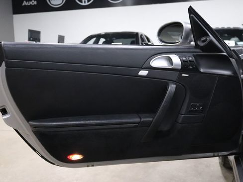 Used 2006 Porsche 911 Carrera 4S image 16