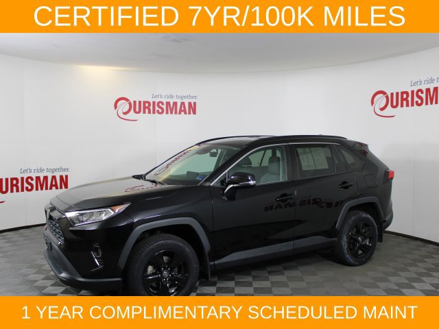 Used 2021 Toyota RAV4 XLE AWD/4WD image 3