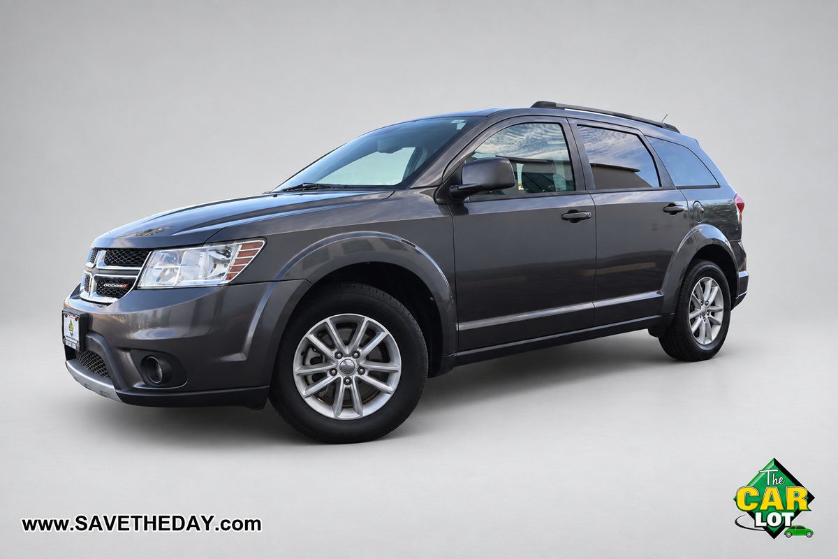 Used 2017 Dodge Journey SXT FWD image 2