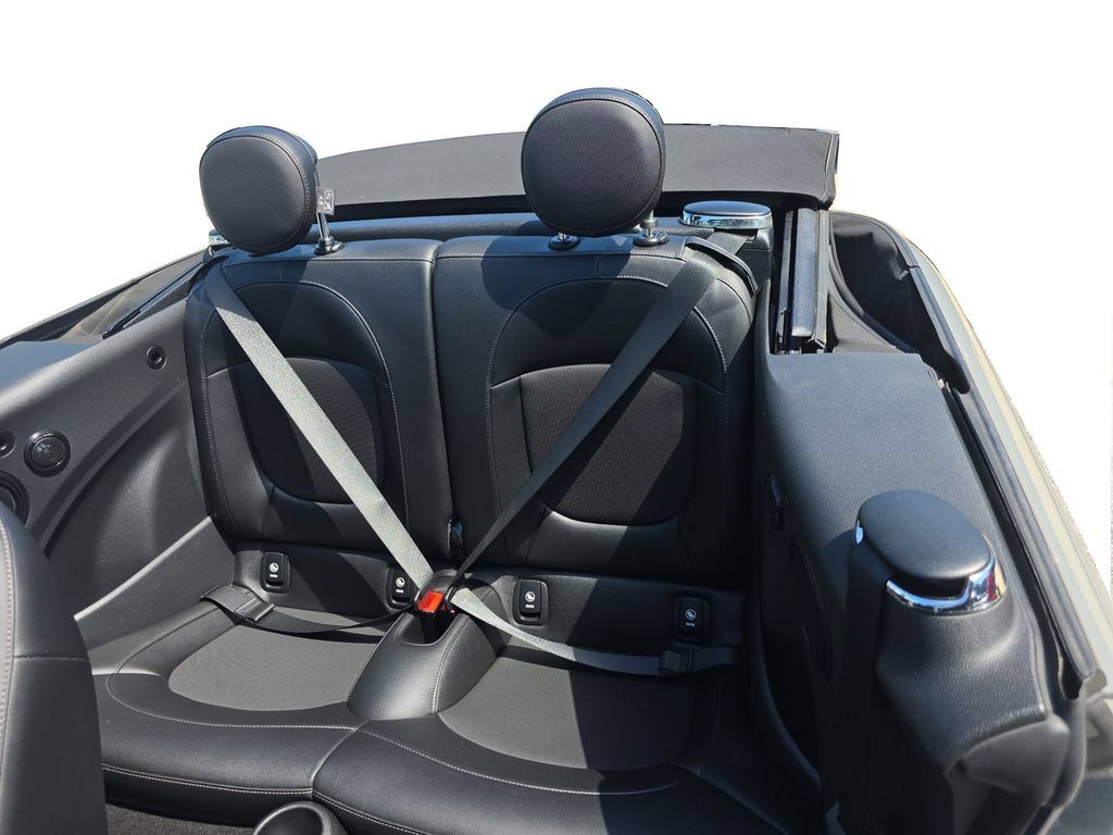 Used 2018 MINI Cooper Convertible FWD image 13