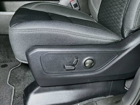 New 2026 RAM 1500 Big Horn AWD/4WD image 14