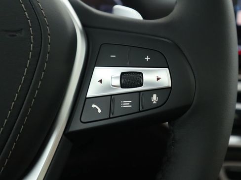 Used 2026 BMW X5 xDrive40i w/ Climate Comfort Package image 13