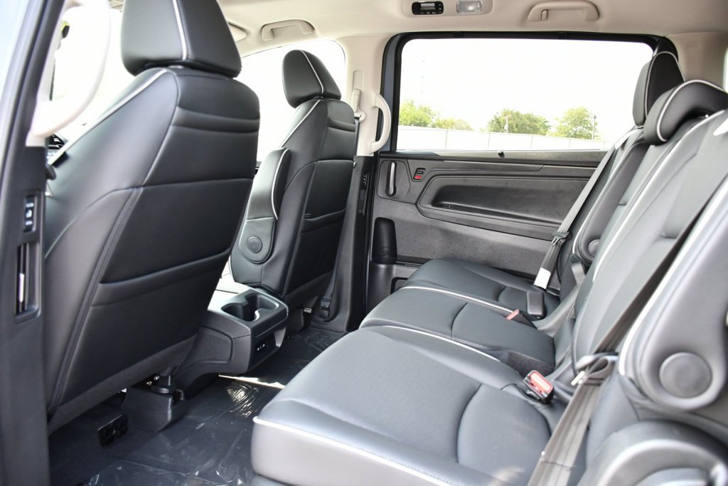 New 2027 Honda Odyssey Elite image 18