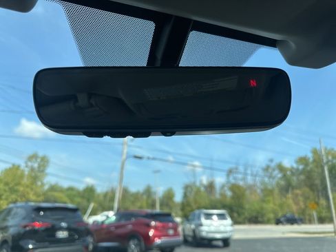 Used 2018 Subaru Outback 3.6R Touring image 28