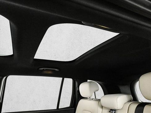 Certified 2026 Mercedes-Benz GLB 250 4MATIC image 21