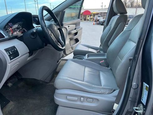 Used 2014 Honda Odyssey EX-L image 16