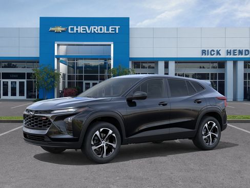 New 2026 Chevrolet Trax RS FWD image 3