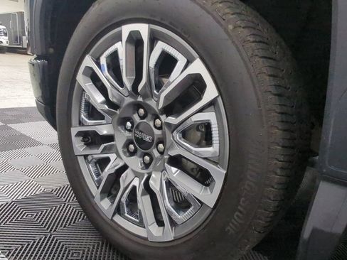Used 2025 GMC Sierra 1500 Denali Ultimate AWD/4WD image 40